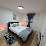 Modern House Close To * Γλασκώβη