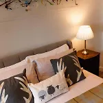 Riverside West End דירה *