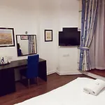 Victorian House Hotel 3*