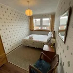 West End Hidden Gem - Modern 2-bedroom With Residents Patio *