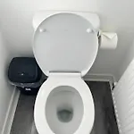 דירה Modern Comfy One Bed - Free Parking *