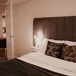 Royal Chambers Serviced Glasgow