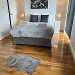 Riverside Apartments Glasgow