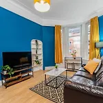 Apartment Traditional 1-bed Flat In Southside Glasgow
