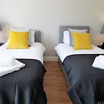 Signature - Langlands House Glasgow