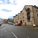 2 Bedroom At Secc Hydro Free Parking *