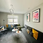 Apartment Modern Style , Separate Entrance *