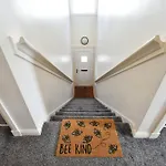 Apartment Modern Style , Separate Entrance *