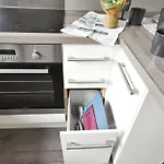 Apartment Modern Style , Separate Entrance Glasgow
