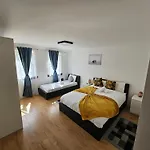 Διαμέρισμα Modern House Close To Γλασκώβη