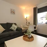 Signature - Glen Lee House Apartment