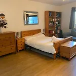 Metropolitan Nest - Easy Walk To Hydro & Secc Center Appartement *