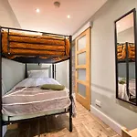 Stylish 3-bedroom In