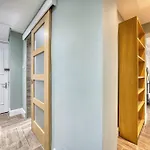 Stylish 3-bedroom In Glasgow