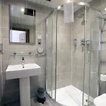 Acorn Hotell