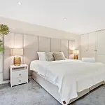 Timeless 5 Bed Duplex Flat *