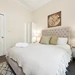 Appartement Timeless 5 Bed Duplex Flat Glasgow