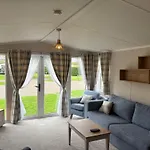 Campsie Glen 3*