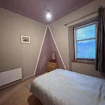 Semesterbostad Cheerful 5 Bedroom House Close To West End And Parking *