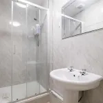 Apartmán Pass The Keys Cosy In Fabulous West End *