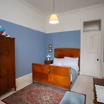 Elegant Victorian In Glasgow's West End Daire