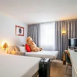 Novotel Centre