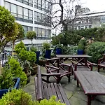 Victorian House 3* Glasgow