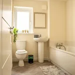 Modern 3br With 3 Bathrooms, Garden & Free Parking Glasgow