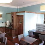 Acorn 3* Glasgow