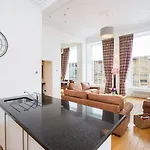 Blythswood Square * Glasgow