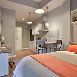 For Students Only - The Ballet School In Appartement