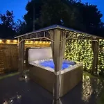 דירה Welcome To Your Perfect Getaway גלאזגו