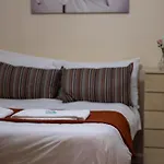 53 Dorset Street G3 7ag * גלאזגו