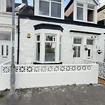 Welcome To Your Perfect Getaway *