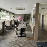 Kings Park 3* Glasgow