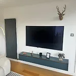 Duplex Penthouse With Secured Parking Finnieston דירה