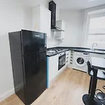 O2 Spacious Hideaway Apartman *