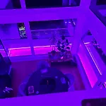 Duplex Penthouse With Secured Parking Finnieston דירה