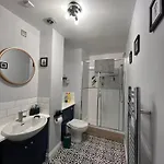 דירה Duplex Penthouse With Secured Parking Finnieston