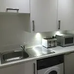 Trefoil - 2 Bedrooms *