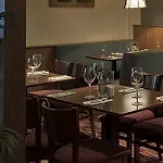 The Orchard Park 3*