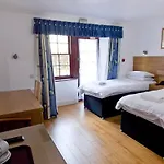 Victorian House Hotel