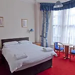 Victorian House Hotel 3*