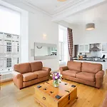 Blythswood Square * Glasgow