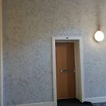 Perfect Near Town Apartman