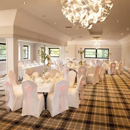 Crowwood And Alba Restaurant 호텔 3*