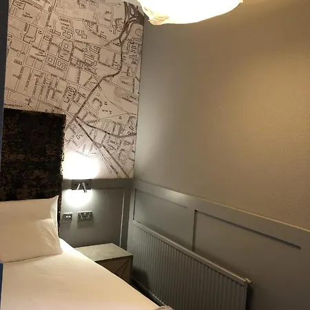Babbity Bowsters Hotel