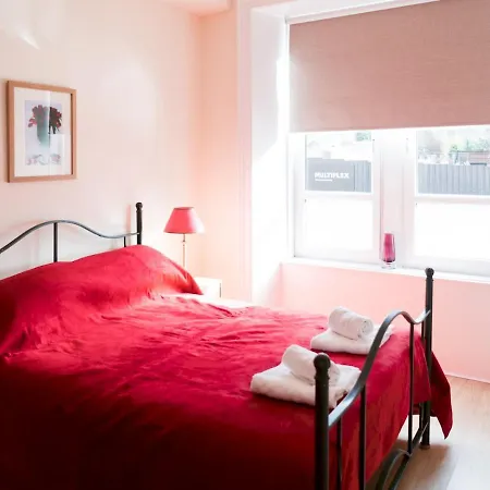 Bright 2 Bed Ground Floor Flat Next To Byres Road * Glasgow