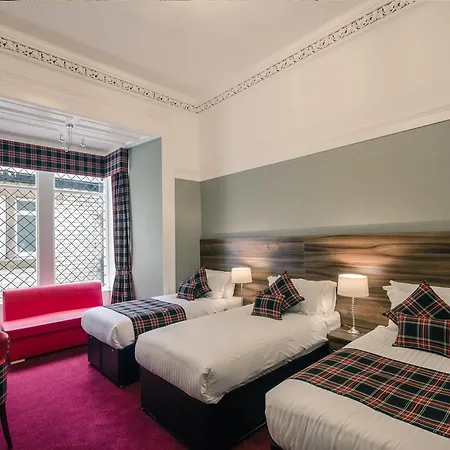 Royal West End 3*
