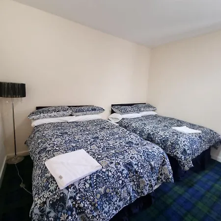 Carnarvon Street Centre